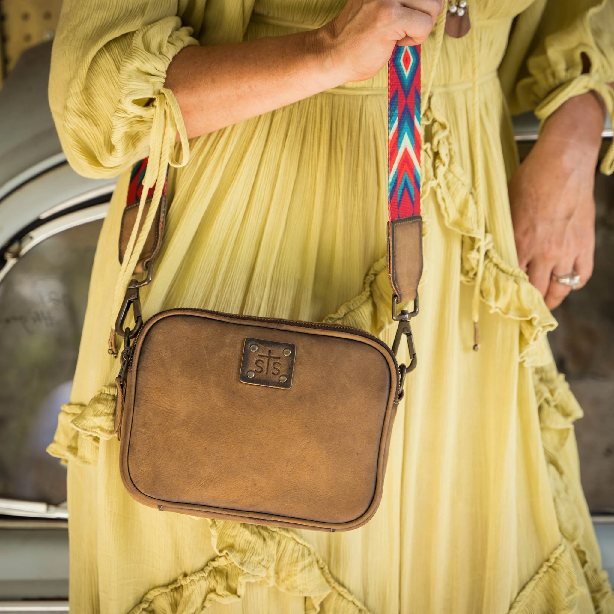 Baroness Basic Bliss Lucy Crossbody - Image 2
