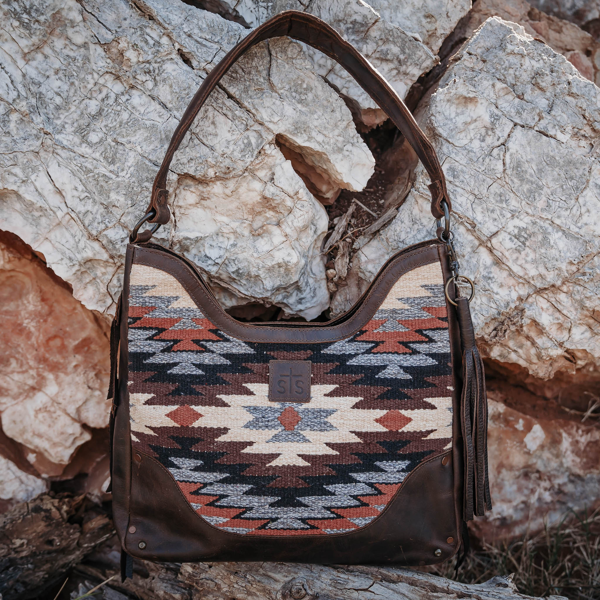 Guadalupe Serape Hobo Bag - Image 7
