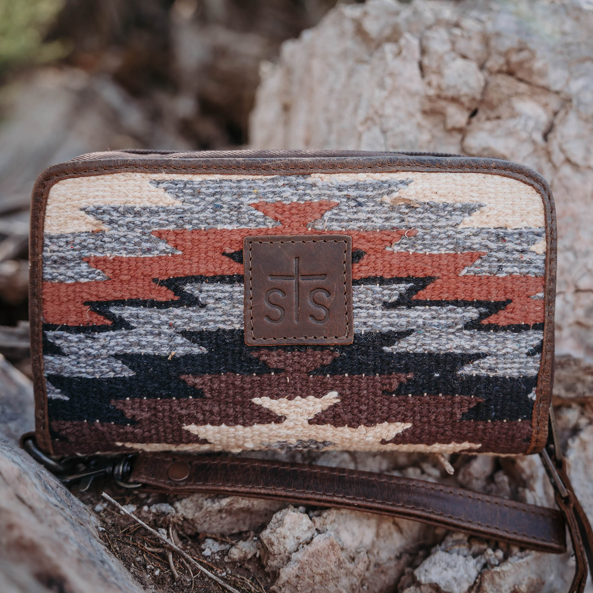 Guadalupe Serape Kacy Organizer - Image 2