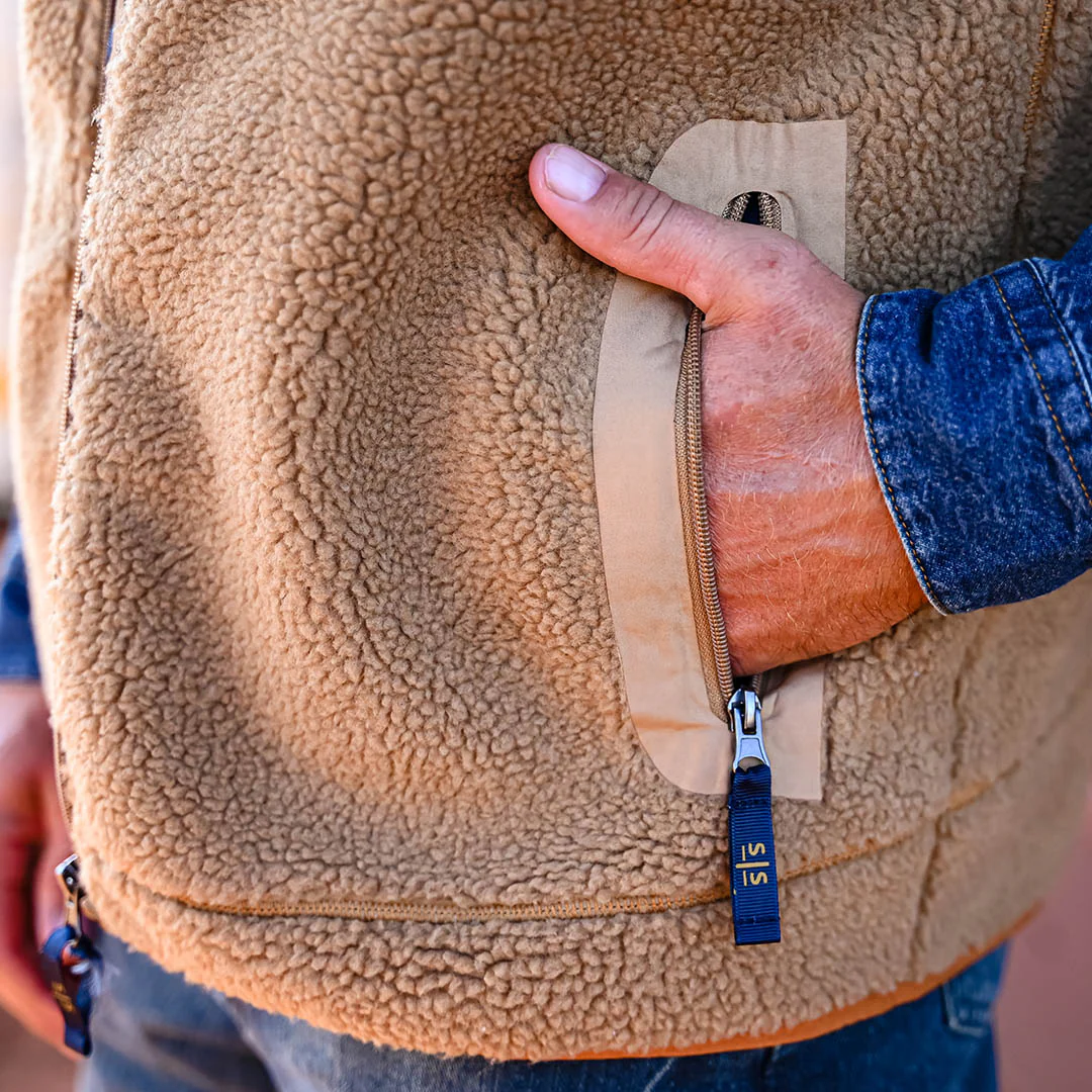 Men's Calgary Vest - Image 6