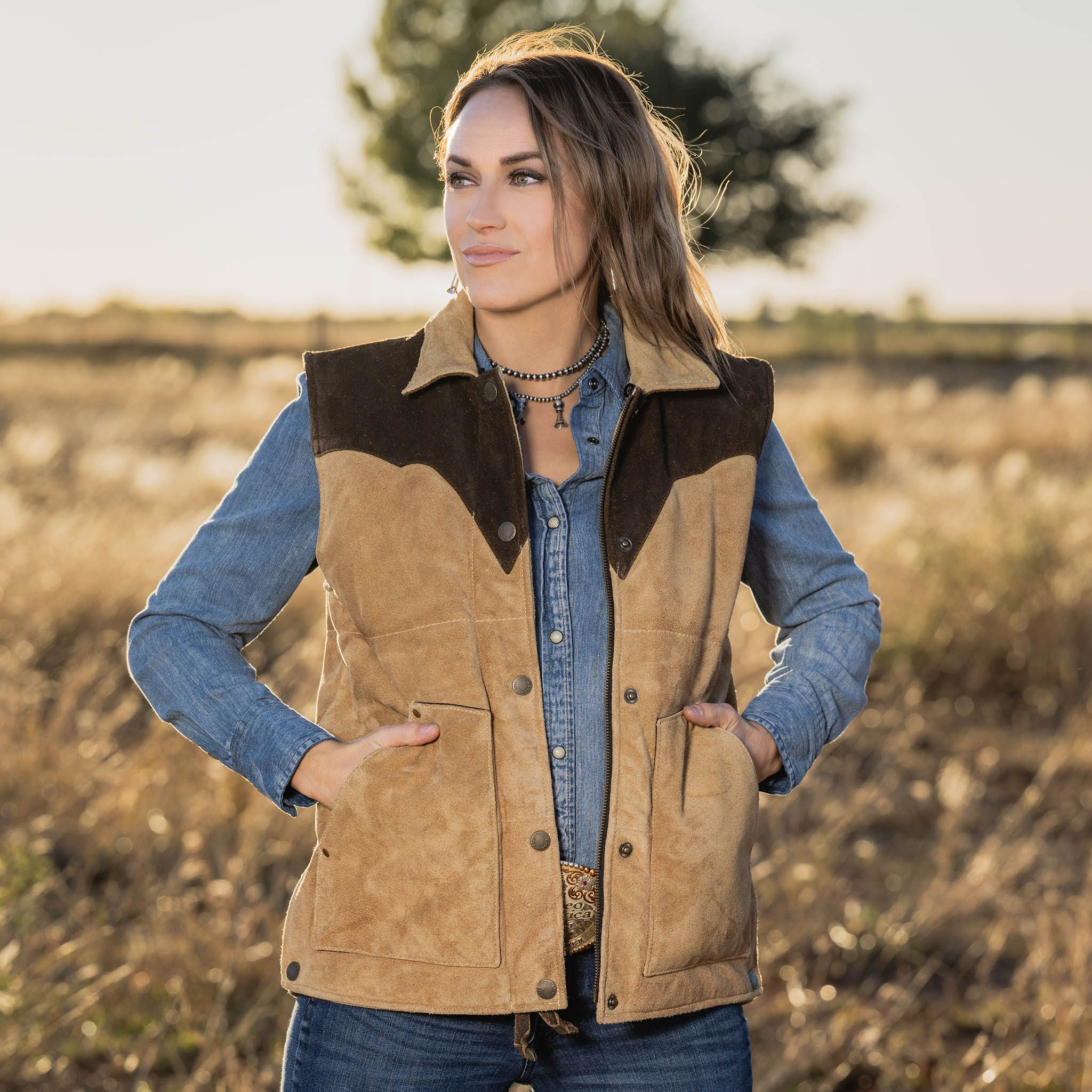 Women's Oliver Vest - Image 2
