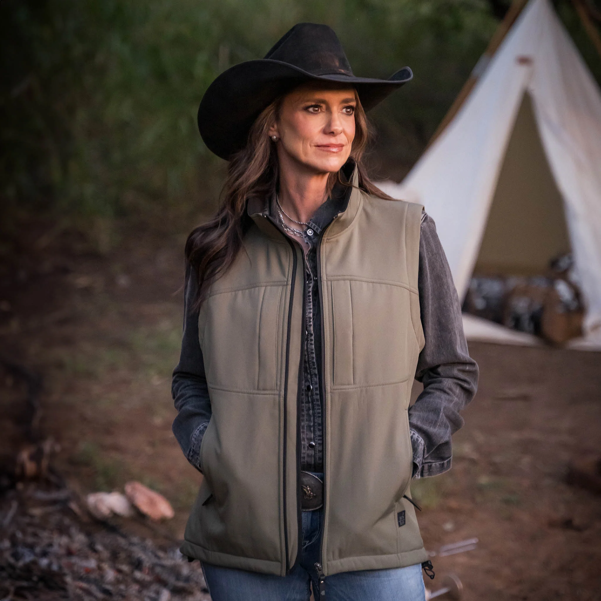 Women's Weston Vest - Image 4